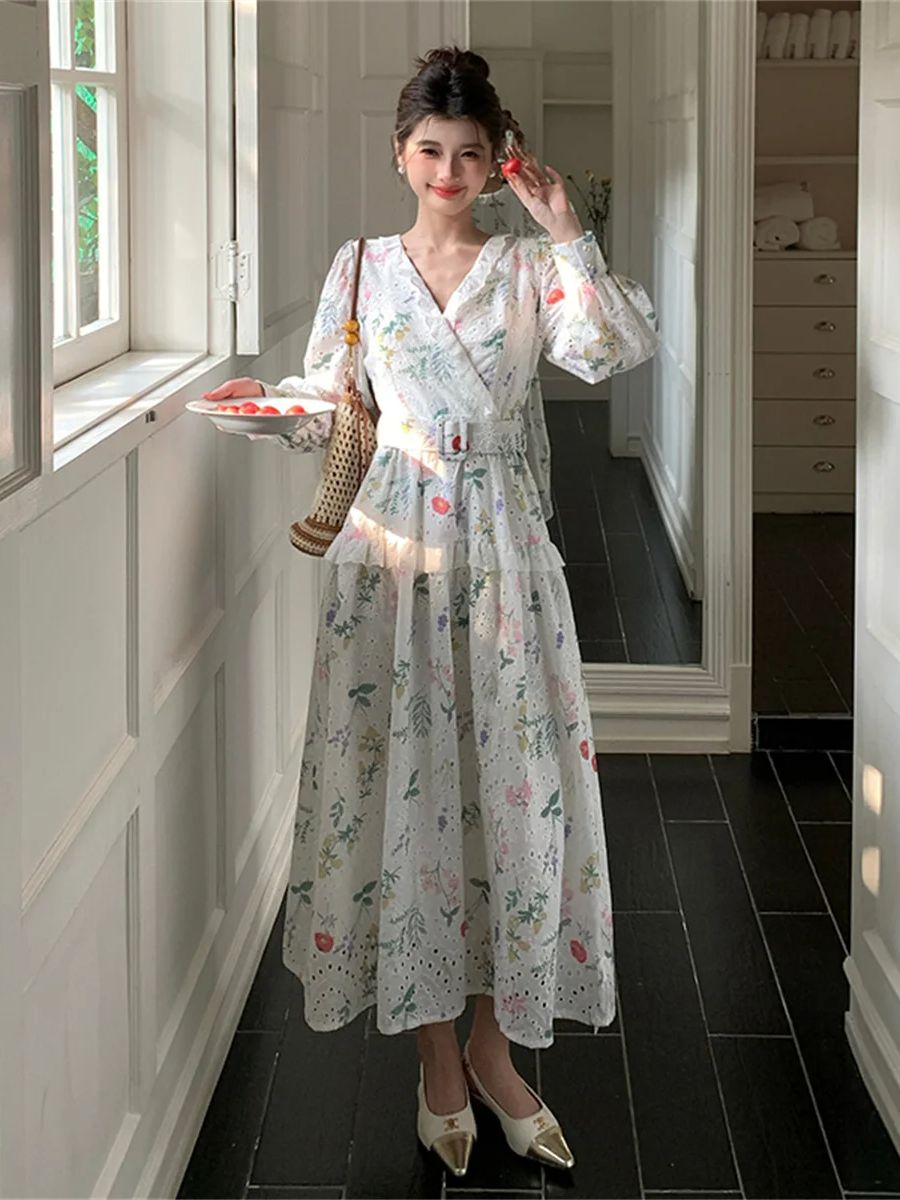 French Vintage Floral Midi Dress - Französisches romantisches Midikleid mit Laternenärmeln und